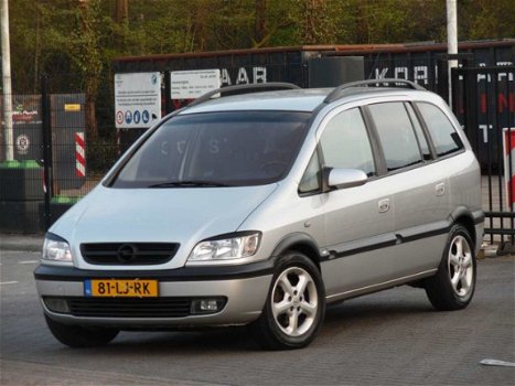 Opel Zafira - 2.2-16V DTi Design Edition - 1