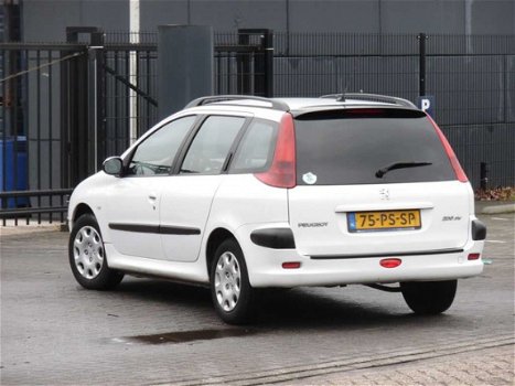 Peugeot 206 SW - 1.4 HDi X-line - 1