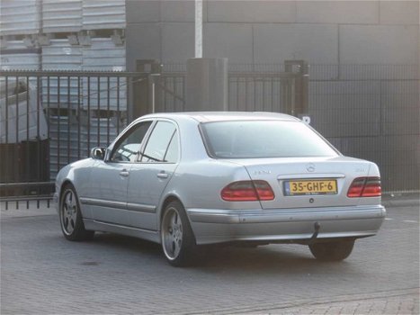 Mercedes-Benz E-klasse - 320 CDI Elegance Select - 1