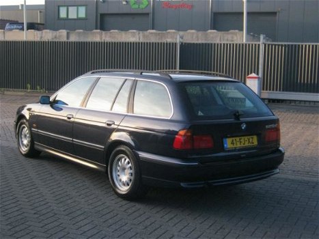 BMW 5-serie Touring - 525d Executive - 1