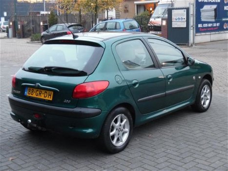 Peugeot 206 - 1.6-16V Roland Garros - 1