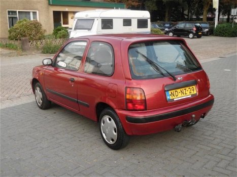 Nissan Micra - 1.0 LX - 1