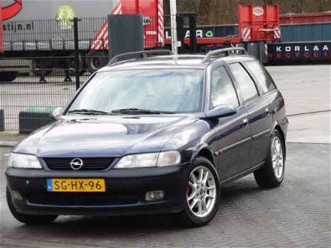 Opel Vectra Wagon - 2.5i V6 Diamond - 1