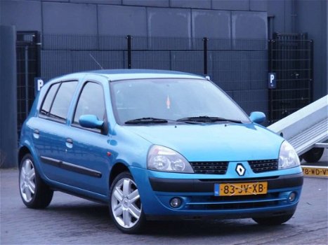 Renault Clio - 1.4-16V Privilège - 1