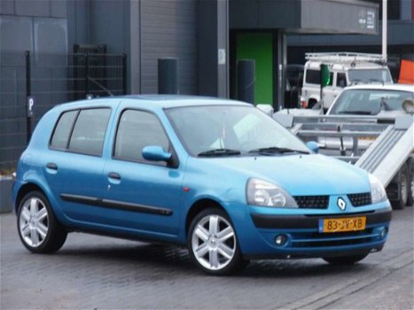 Renault Clio - 1.4-16V Privilège - 1