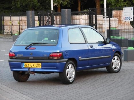 Renault Clio - 1.4 RN - 1