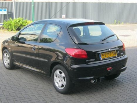 Peugeot 206 - 1.4 XT - 1