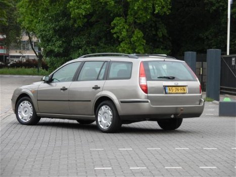 Ford Mondeo Wagon - 1.8-16V Cool Edition - 1