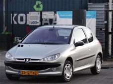 Peugeot 206 - 1.4 Gentry