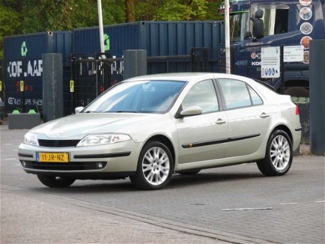 Renault Laguna - 1.8-16V Expression - 1