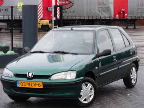 Peugeot 106 - 1.1 XT - 1