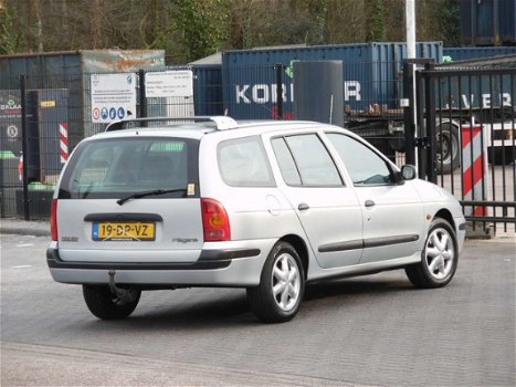 Renault Mégane Break - 1.6-16V RXT - 1