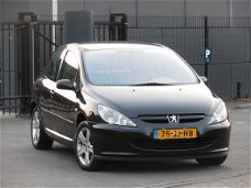 Peugeot 307 - 2.0-16V XSI