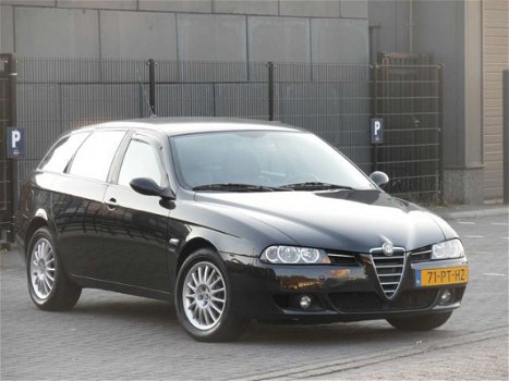 Alfa Romeo 156 Sportwagon - 1.8 T.Spark Distinctive - 1