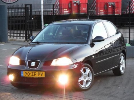 Seat Ibiza - 1.4-16V Reference - 1