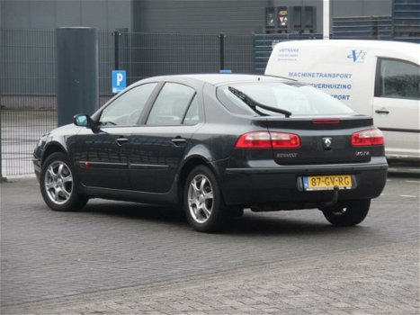 Renault Laguna - 1.8-16V Privilege Airco/APK/NAP - 1