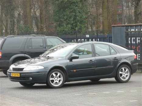 Renault Laguna - 1.8-16V Privilege Airco/APK/NAP - 1