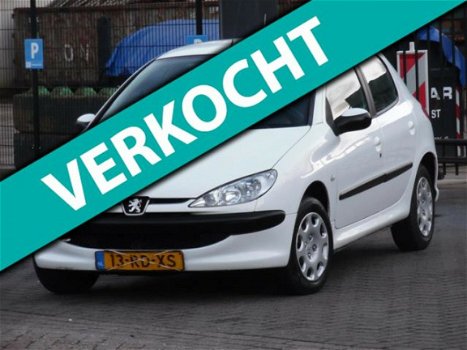 Peugeot 206 - 1.4 HDi X-line 5DRS/Nieuwe Apk - 1