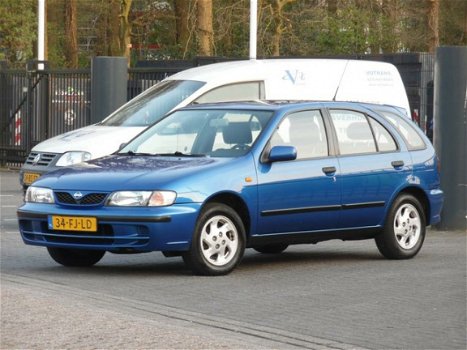 Nissan Almera - 1.4 Pulstar Sport 5DRS/Airco/Nieuwe APK/NAp - 1