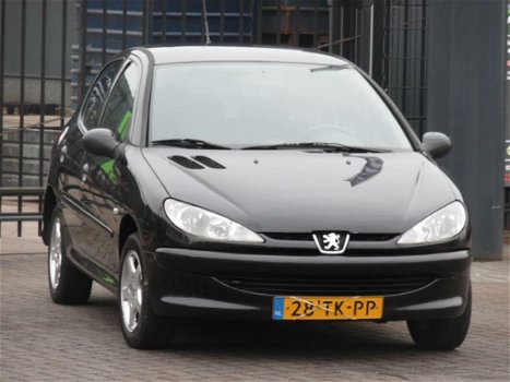 Peugeot 206 - 1.4 HDi Air-Line 5DRS/Nieuwe Apk/Airco - 1