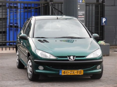 Peugeot 206 - 1.4 XT 5DRS/Tweede Eigenaar/NAp - 1