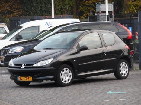 Peugeot 206 - 1.4 Pop'Art Nieuwe Apk/NAP/Airco - 1