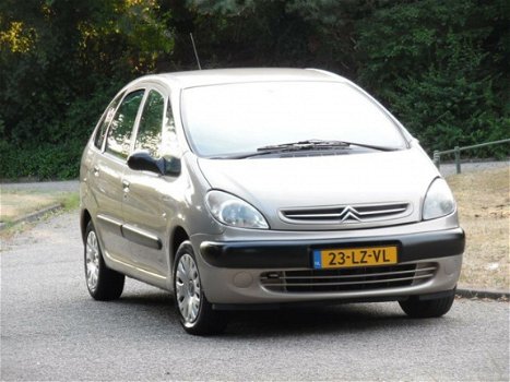 Citroën Xsara Picasso - 1.8i-16V Différence 2e eigenaar/Nieuwe Apk/Nap/Airco - 1