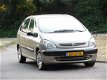 Citroën Xsara Picasso - 1.8i-16V Différence 2e eigenaar/Nieuwe Apk/Nap/Airco - 1 - Thumbnail