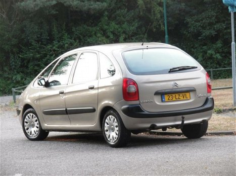 Citroën Xsara Picasso - 1.8i-16V Différence 2e eigenaar/Nieuwe Apk/Nap/Airco - 1