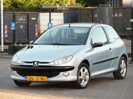 Peugeot 206 - 1.6-16V XS Premium NAP/Apk/Nette Auto - 1