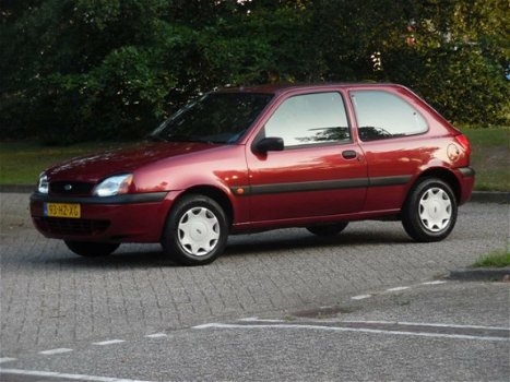 Ford Fiesta - 1.3-8V Classic Nieuwe Apk/NAP/Rijd Nieuw - 1