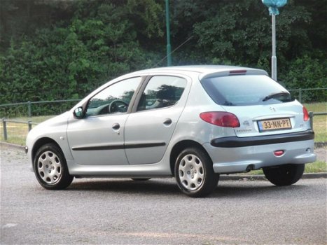 Peugeot 206 - 1.4 Pop' Art 1e Eigenaar/5DRS/Nieuwe Apk/Nap/Nette auto - 1