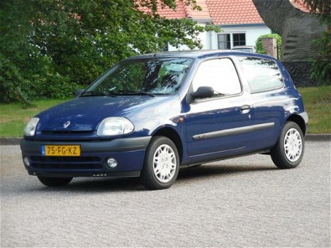 Renault Clio - 1.4 RN Stuurbekrachtiging/ Met Apk - 1