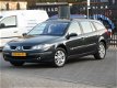 Renault Laguna Grand Tour - 1.9 dCib Business Airco/NAp/Nieuwe Apk - 1 - Thumbnail