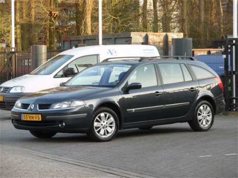 Renault Laguna Grand Tour - 1.9 dCib Business Airco/NAp/Nieuwe Apk - 1