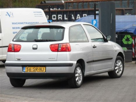 Seat Ibiza - 1.4-16V 2001 Stella/Nieuwe APK - 1