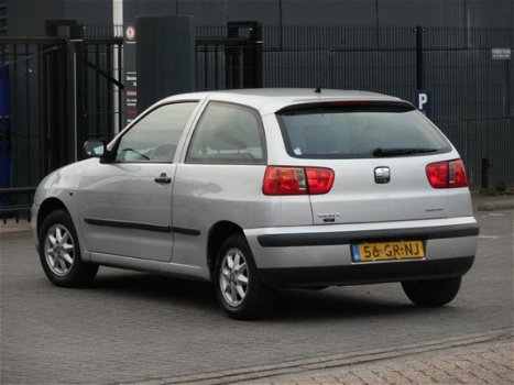 Seat Ibiza - 1.4-16V 2001 Stella/Nieuwe APK - 1