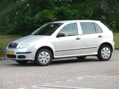 Skoda Fabia - 1.4-16V Ambiente 2e Eigenaar/5DRS/Nieuwe Apk/Airco/Nap - 1