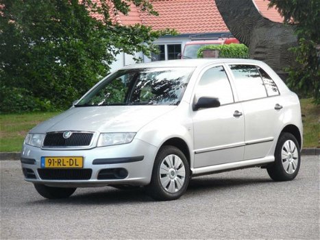 Skoda Fabia - 1.4-16V Ambiente 2e Eigenaar/5DRS/Nieuwe Apk/Airco/Nap - 1