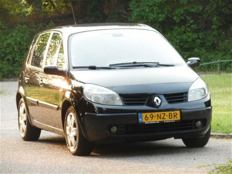 Renault Scénic - 2.0-16V Privilège Comfort Automaat/Airco/NAP/Rijd super - 1