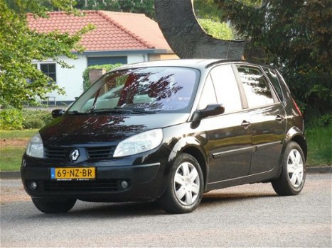 Renault Scénic - 2.0-16V Privilège Comfort Automaat/Airco/NAP/Rijd super - 1