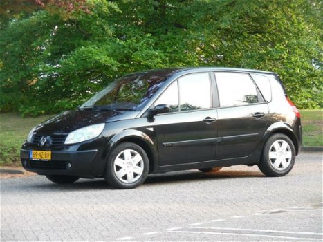 Renault Scénic - 2.0-16V Privilège Comfort Automaat/Airco/NAP/Rijd super - 1