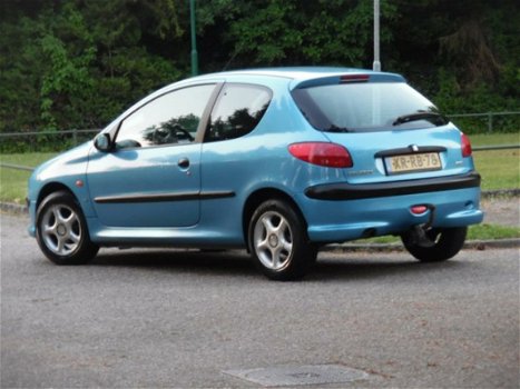 Peugeot 206 - 1.4 XT 2e eigenaar/Apk/NAP/Airco/Rijd super - 1