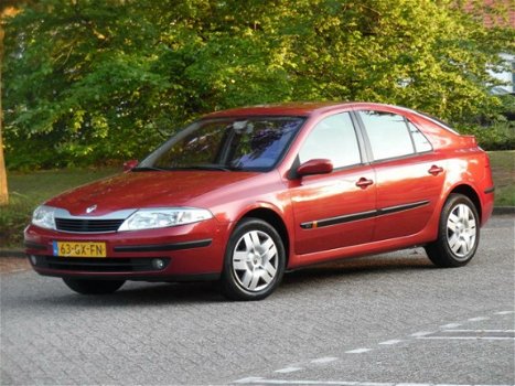 Renault Laguna - 1.6-16V Authentique 5drs/Nieuwe Apk/Airco - 1