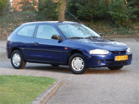 Mitsubishi Colt - 1.3 GLi Stuurbekrachtiging/Nieuwe Apk/NAp - 1