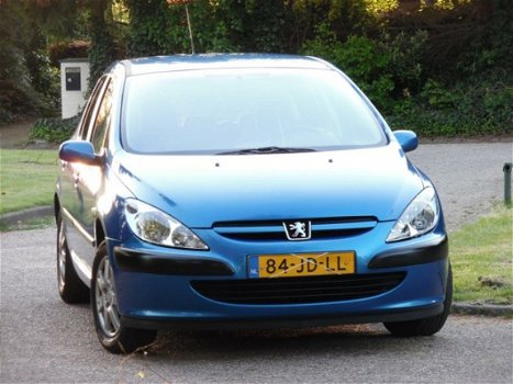 Peugeot 307 - 1.6-16V XT 5Drs/Airco/Apk/Nap - 1