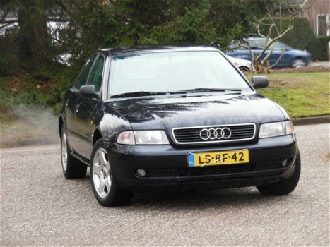 Audi A4 - 1.8 5V Nieuwe Apk(Airco)Rijd super - 1