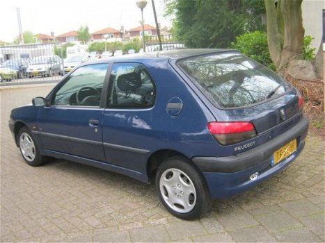 Peugeot 306 - 1.4 XN - 1