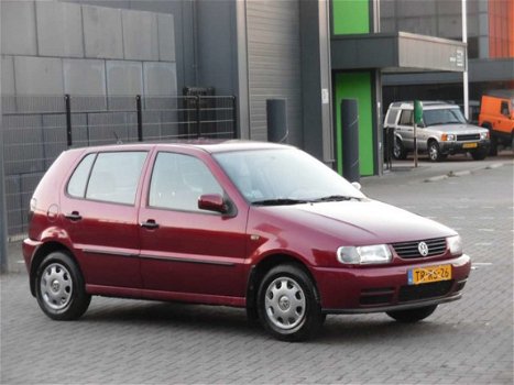 Volkswagen Polo - 1.4 - 1