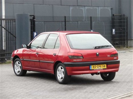 Peugeot 306 - 1.6 XR - 1
